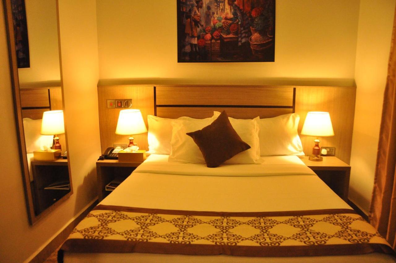 Moz One Executive Guest Rooms Agadez Mobushipe Ngoại thất bức ảnh